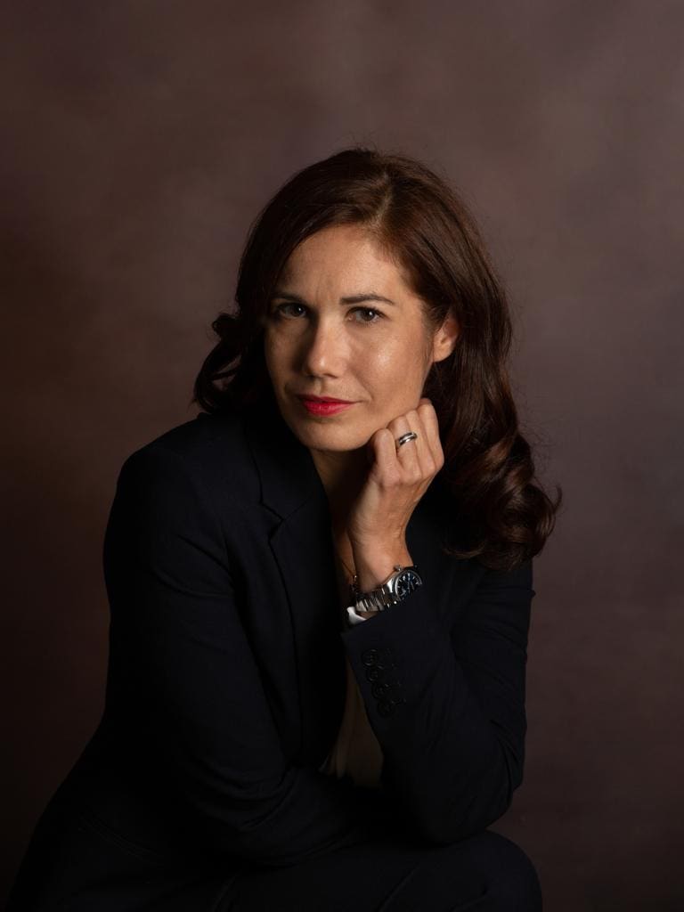 Femme entrepreneure portrait studio Nice